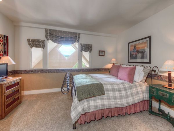 Big Sky Home 1000481