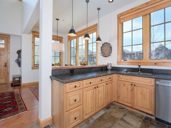Big Sky Home 1000500