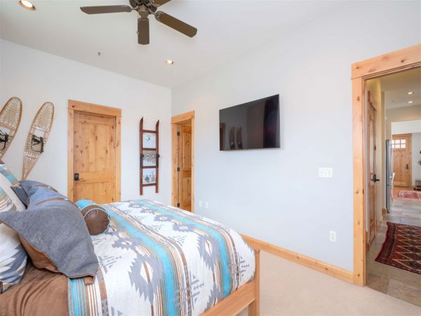 Big Sky Home 1000500