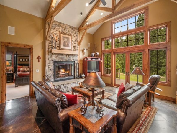 Big Sky Home 1000505