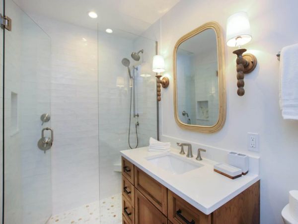 Captiva Renovated 3 Bedroom Vacation Home with Heated Pool