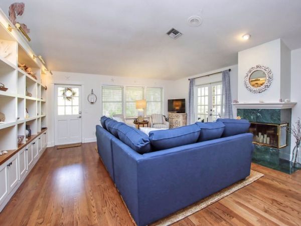 Captiva Renovated 3 Bedroom Vacation Home with Heated Pool