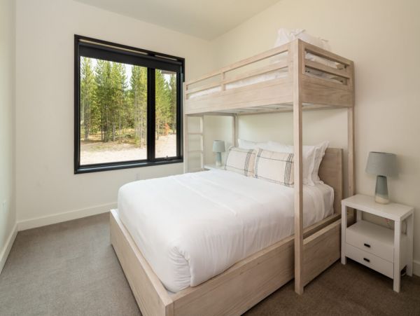 Big Sky Home 1000515