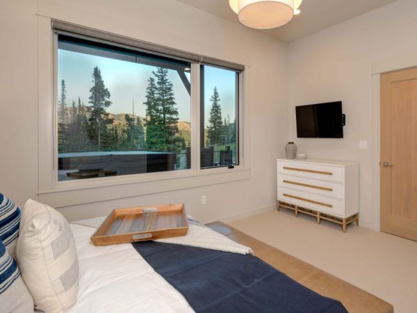 Big Sky Home 1000539