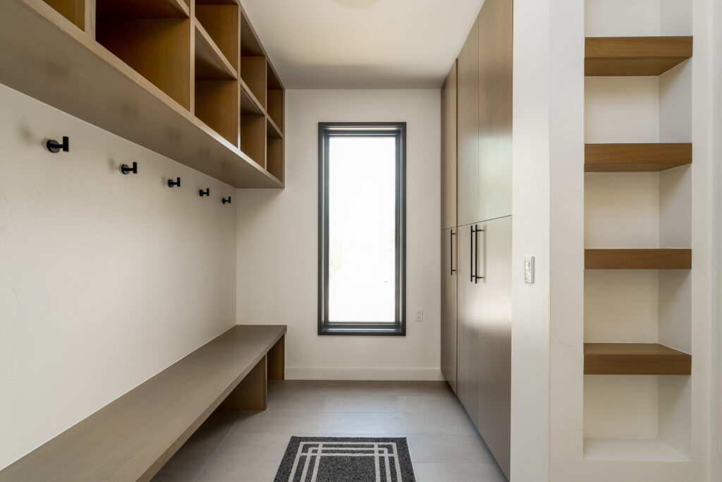 Big Sky Home 1000546