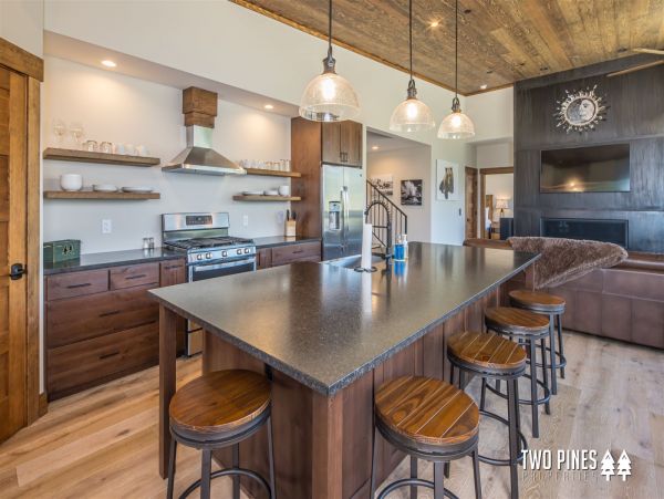 Big Sky Home 1000566