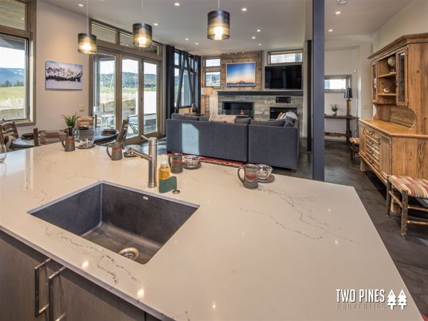Big Sky Home 1000570