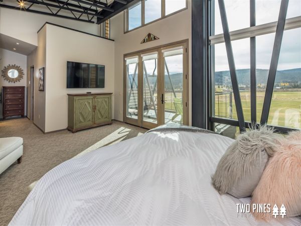 Big Sky Home 1000570
