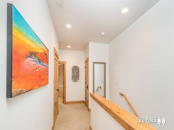 Big Sky Home 1000575
