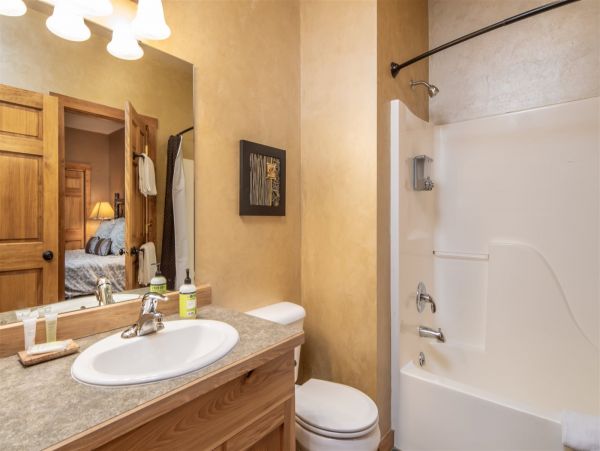 Big Sky Home 1000577
