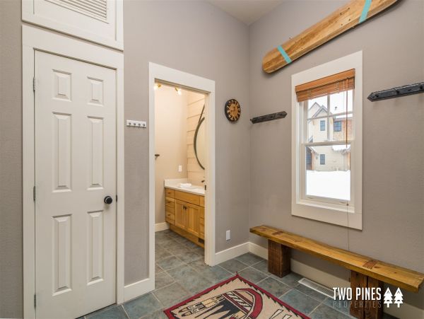 Big Sky Home 1000578
