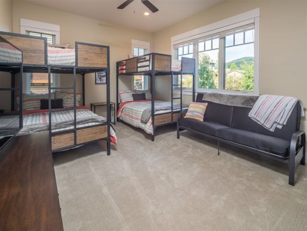 Big Sky Home 1000581