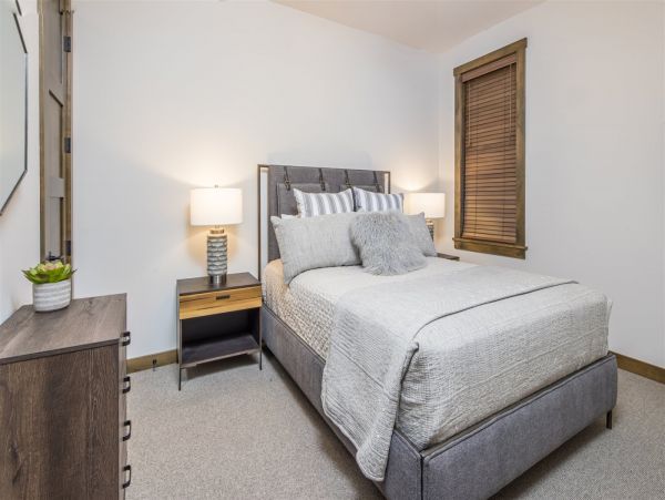 Big Sky Home 1000582
