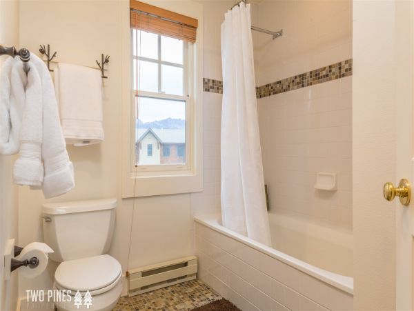 Big Sky Home 1000589