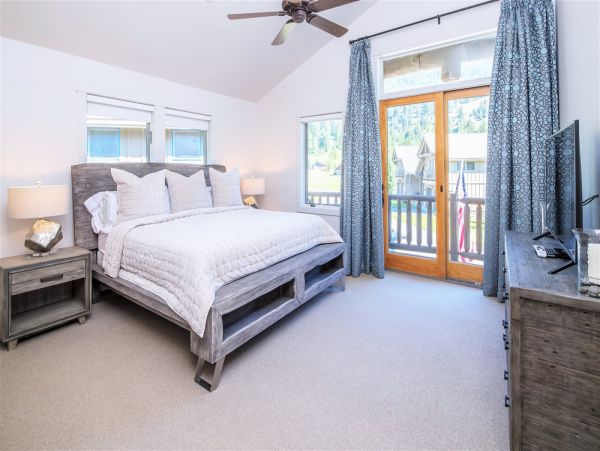Big Sky Home 1000596