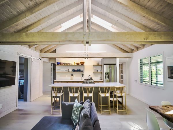 Three Bedroom Vacation Home Walk to the Beach in Haena