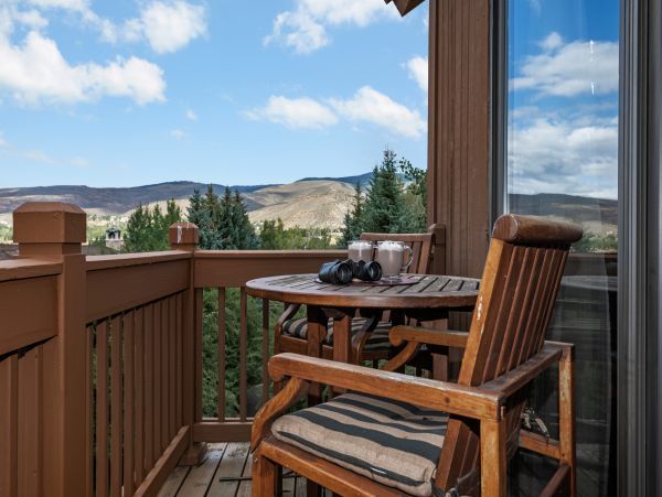 Avon Luxury Vacation Rental Home Mountain Views Sleeps 10