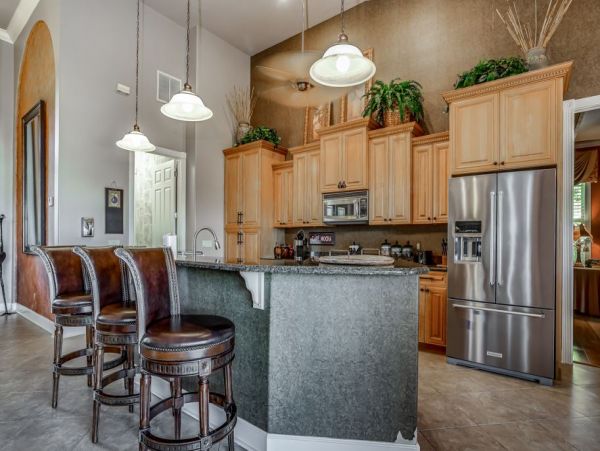 Cape Coral Vacation Home Three Bedrooms With Pool Sleeps 6