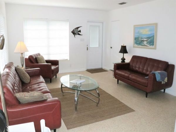 Vacation Rental Duplex on a Natural Lagoon in Sarasota