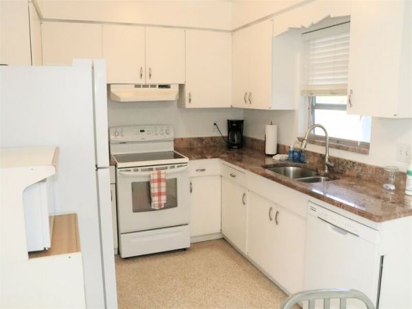 Vacation Rental Duplex on a Natural Lagoon in Sarasota