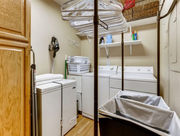East Vail Golf Course Townhome 5 min walk to Shuttle stop