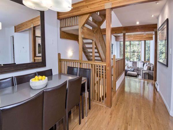 East Vail Golf Course Townhome 5 min walk to shuttle