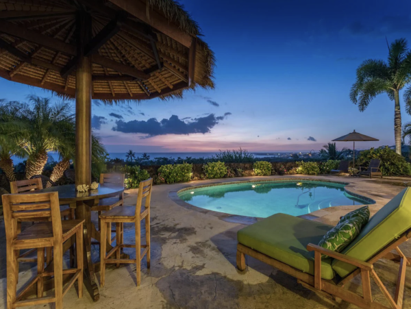 Ocean View 5 bedroom Indoor/Outdoor Living- Ocean View NEW ARRIVAL