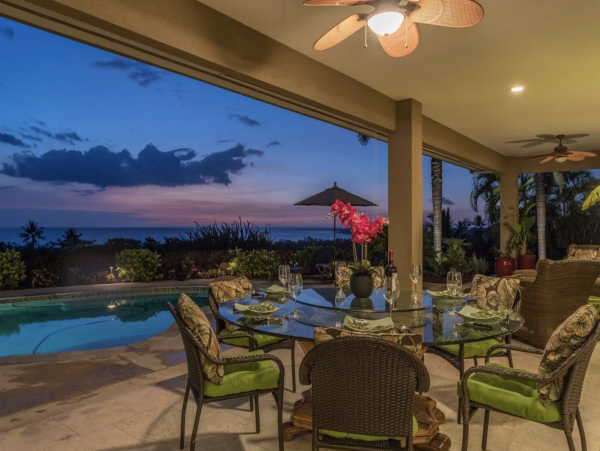 Ocean View 5 bedroom Indoor/Outdoor Living- Ocean View NEW ARRIVAL