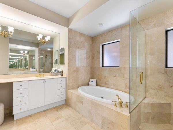 Three Bedroom Vacation Condo in Marco Island Bay Views