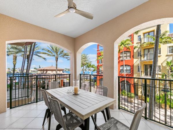 Three Bedroom Vacation Condo in Marco Island Bay Views