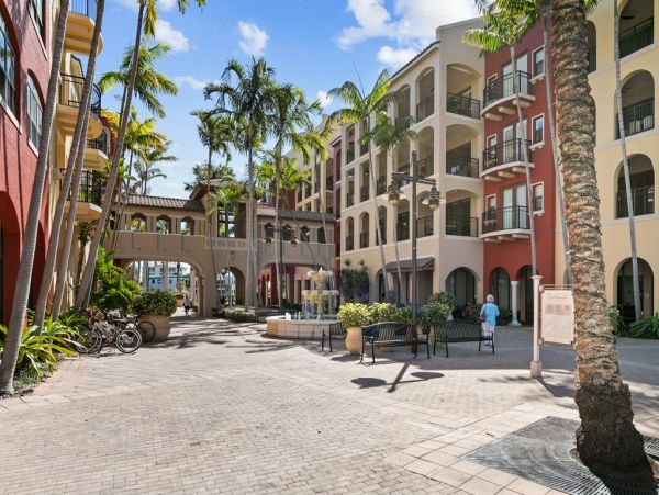 Three Bedroom Vacation Condo in Marco Island Bay Views