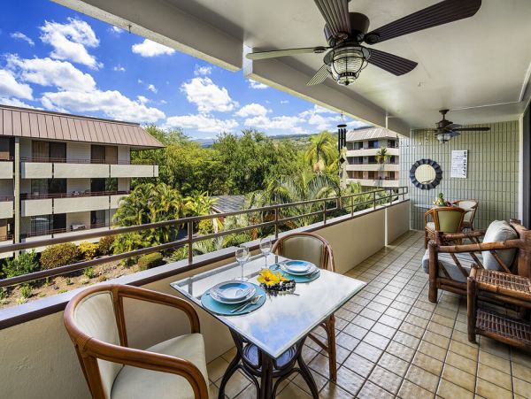 Charming 2 bedroom 2 Bath