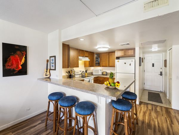 Charming 2 bedroom 2 Bath