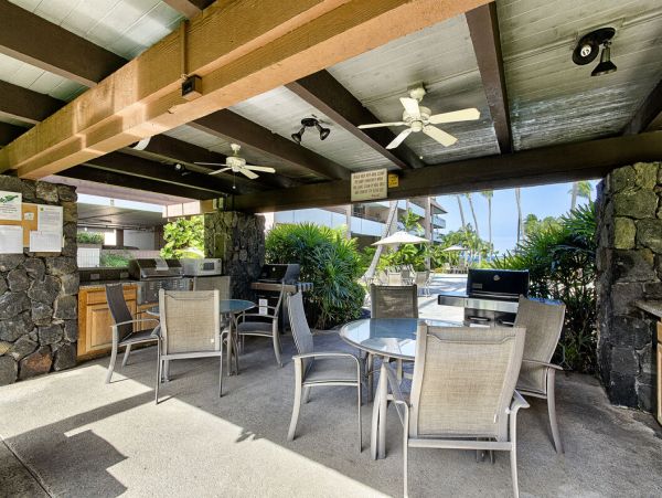 Charming 2 bedroom 2 Bath