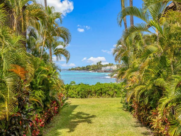 Kona Coast 3 Bedroom Ocean View Rental