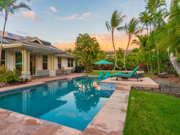 Private Estate Home Away From Home