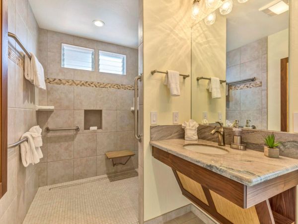 Beautiful Vacation Rental 4 Bedroom in Kailua-Kona