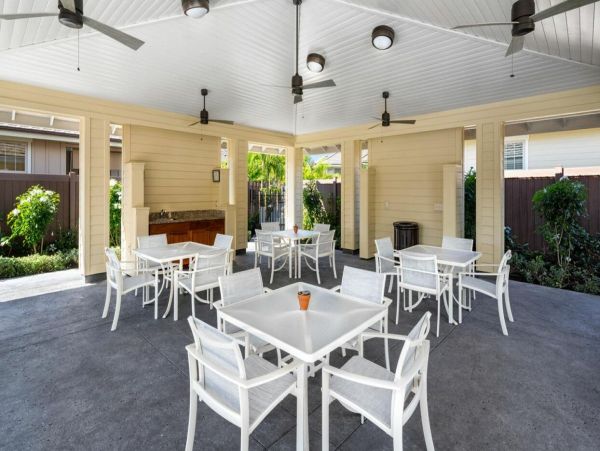Luxury Vacation Rental in Kailua Kona Three Bedrooms