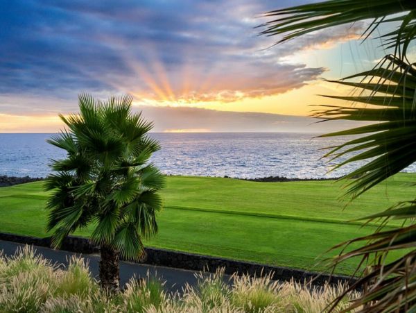 Luxury Vacation Rental in Kailua Kona Three Bedrooms