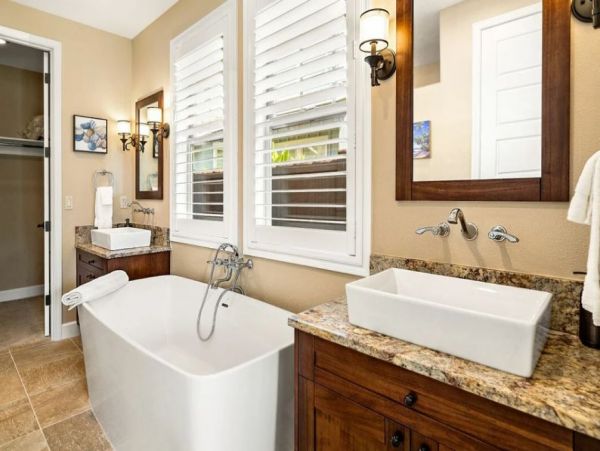 Luxury Vacation Rental in Kailua Kona Three Bedrooms
