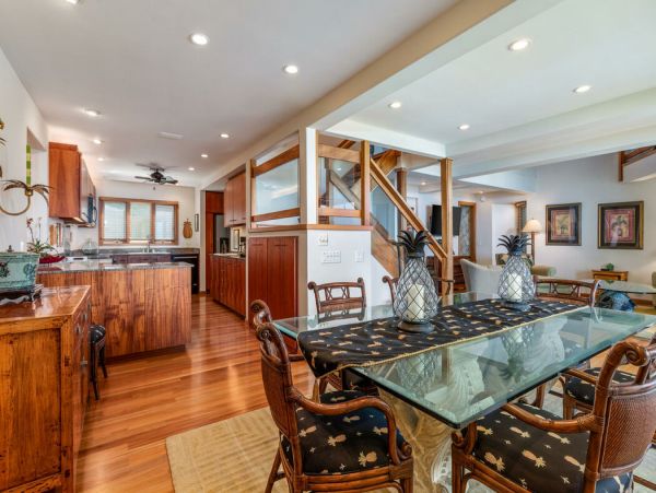 Full Ocean Views with 3 Bedrooms