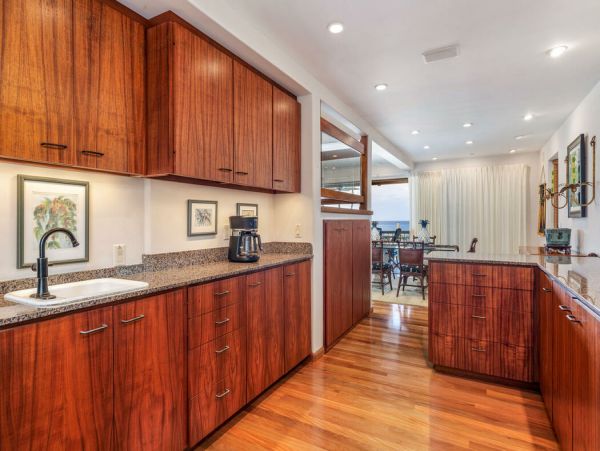 Full Ocean Views with 3 Bedrooms