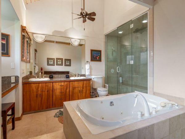 Full Ocean Views with 3 Bedrooms