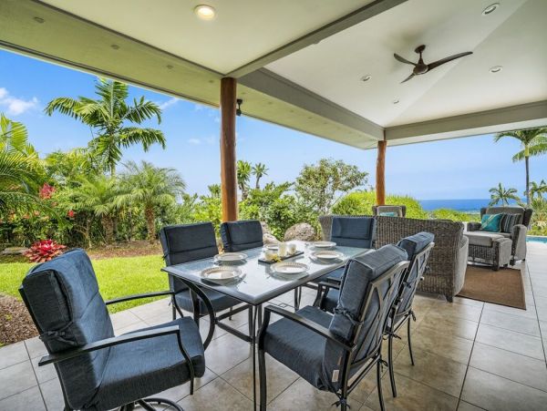 Amazing 3 Bedroom Vacation Estate with Great Views