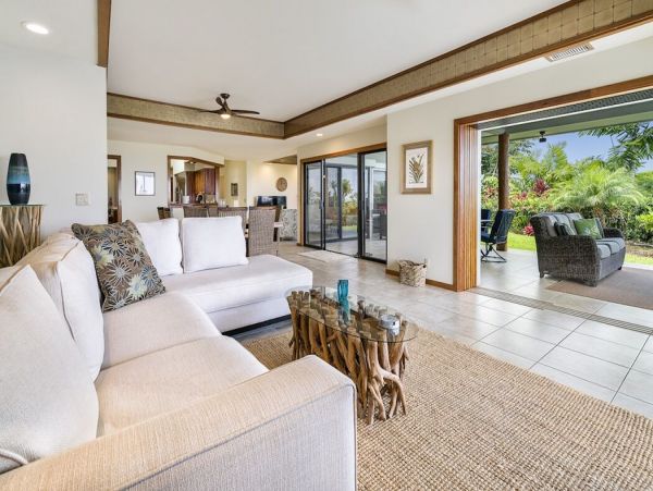 Amazing 3 Bedroom Vacation Estate with Great Views