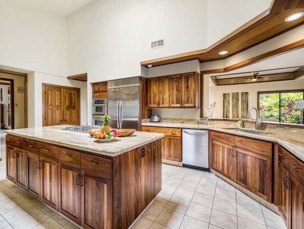 Amazing 3 Bedroom Vacation Estate with Great Views