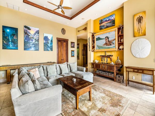 Luxurious Kailua Kona Retreat with Infinity Pool and Ocean Views
