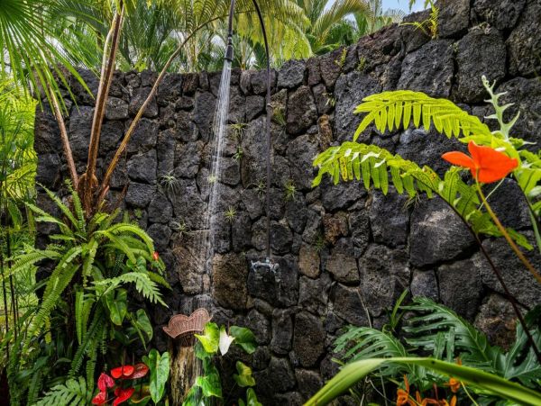 Luxurious Kailua Kona Retreat with Infinity Pool and Ocean Views