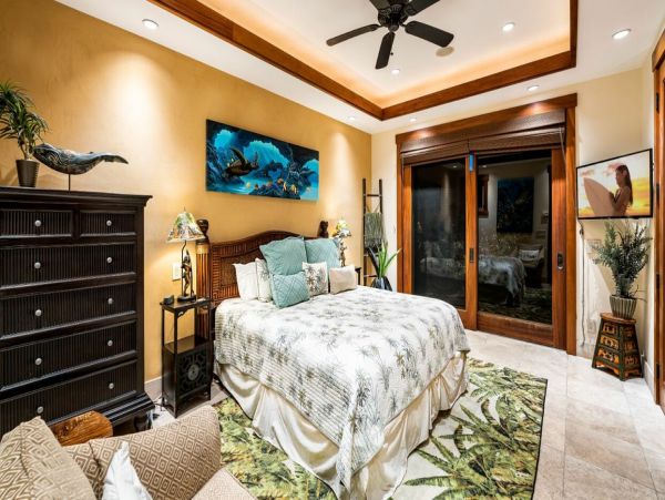 Luxurious Kailua Kona Retreat with Infinity Pool and Ocean Views
