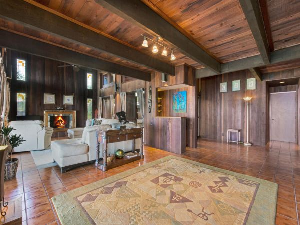 Kona Hawaiian Home with panoramic ocean view
